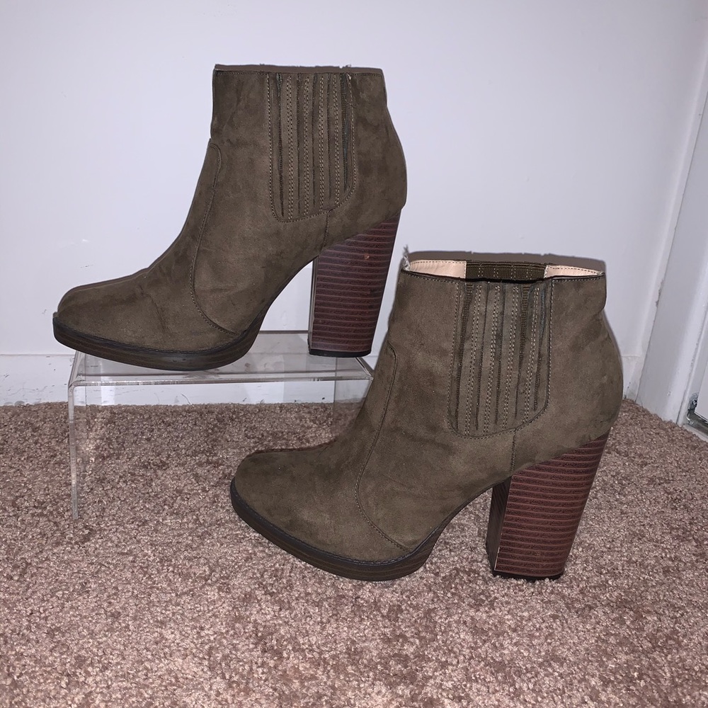 Zara Thick Heeled Ankle Boots